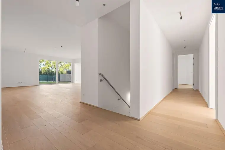 Wohn(T)raum am Wasser: Einzigartige Luxuswohnung mit Blick ins Grüne