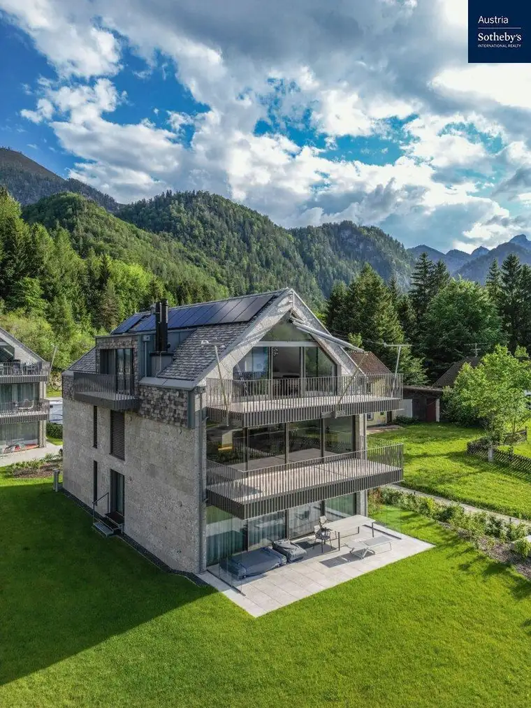 Exklusives Wohnen am Attersee – Ihr privates Refugium mit traumhaftem See- und Bergblick