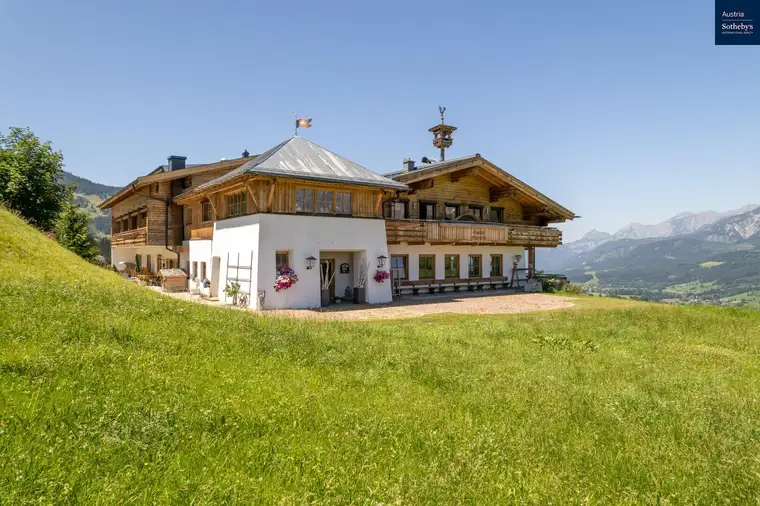 Skihütte mit genehmigtem Hotelprojekt in den Österreichischen Alpen !