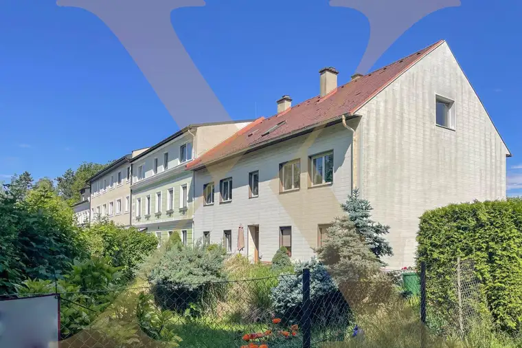 Geräumiges Wohnhaus mit 3 Stockwerken in Linz zu vermieten! Umbau nach Wunsch! Auch Zubau möglich!