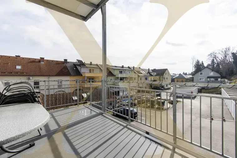 Sonnige 3-Zimmer-Wohnung mit großem Balkon und Parkplatz in Enns zu verkaufen!