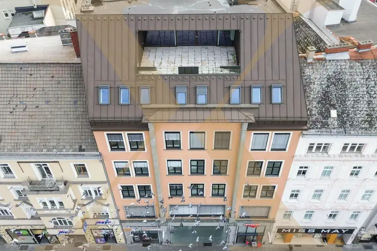 Traumhafte Veranstaltungslocation für (Outdoor)Yoga, Pilates etc. inkl. Dachterrasse auf der Landstraße zu vermieten!