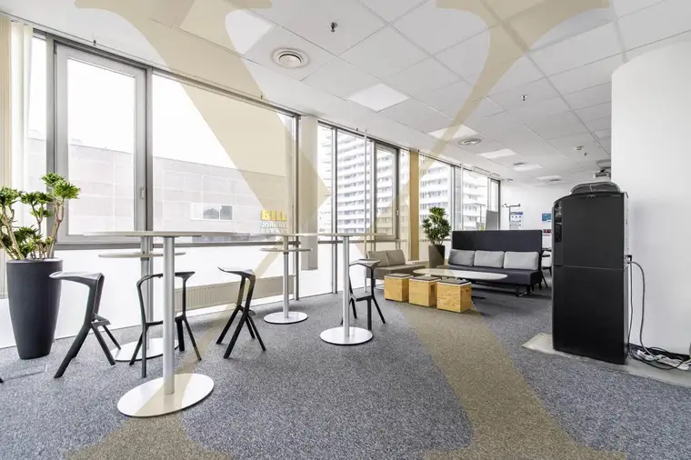 Helle und moderne Bürofläche im City Tower II in Linz zu vermieten!