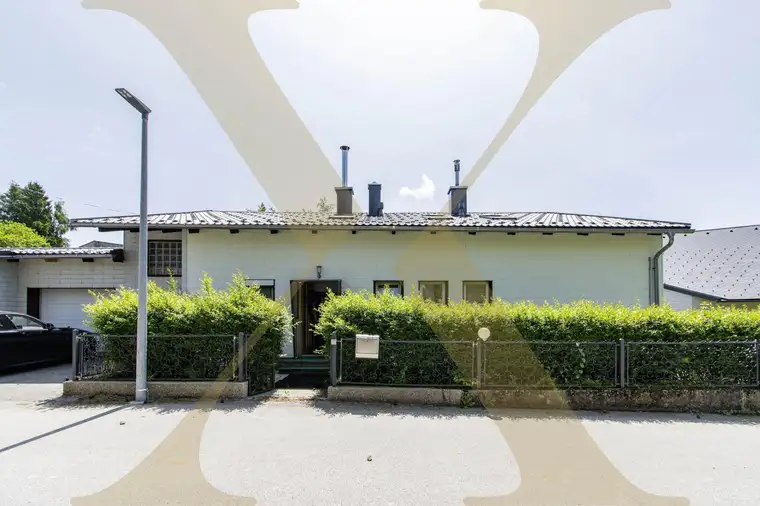 Charmantes Einfamilienhaus mit großem Grundstück in Hellmonsödt zu verkaufen – viel Potenzial in bester Lage!
