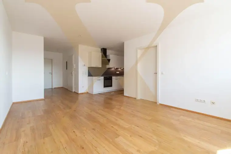 Moderne 2-Zimmer-Wohnung mit Balkon und nagelneuer Einbauküche im Zentrum von Linz zu vermieten!