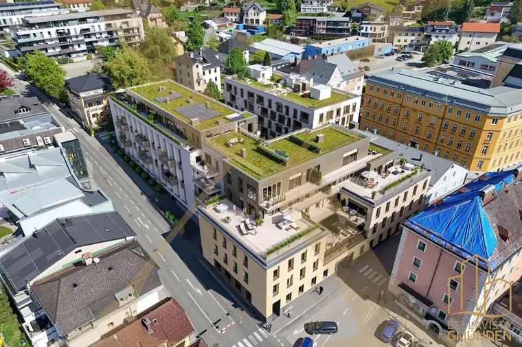 ERSTBEZUG: Hochwertige 3-Zimmer-Wohnung mit sonnigem Balkon und Seeblick im Herzen von Gmunden zu verkaufen!