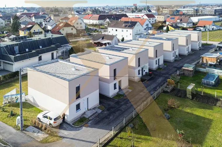 Anleger aufgepasst! Provisionsfreies Niedrigenergie Reihenhaus in Traun zu verkaufen! (H4)