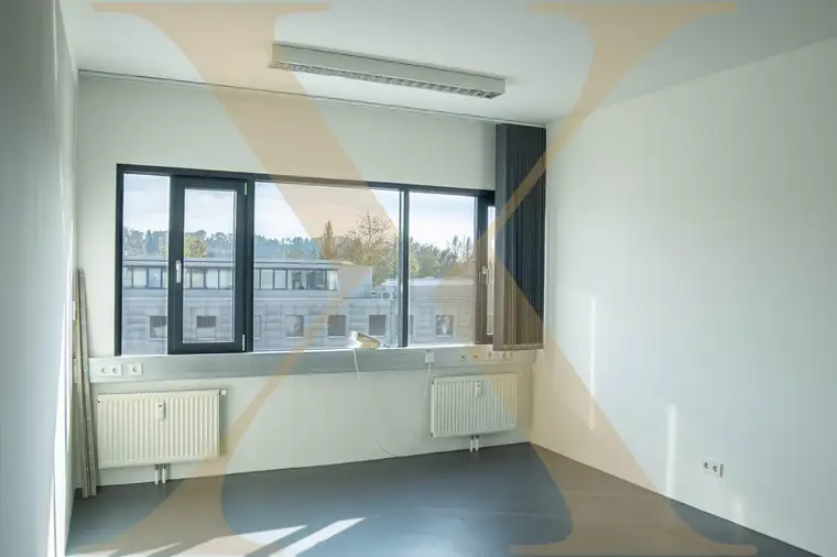 KLIMATISIERT! Ansprechende Bürofläche im WDZ6 mit ausreichend Parkplätzen in Wels zu vermieten!