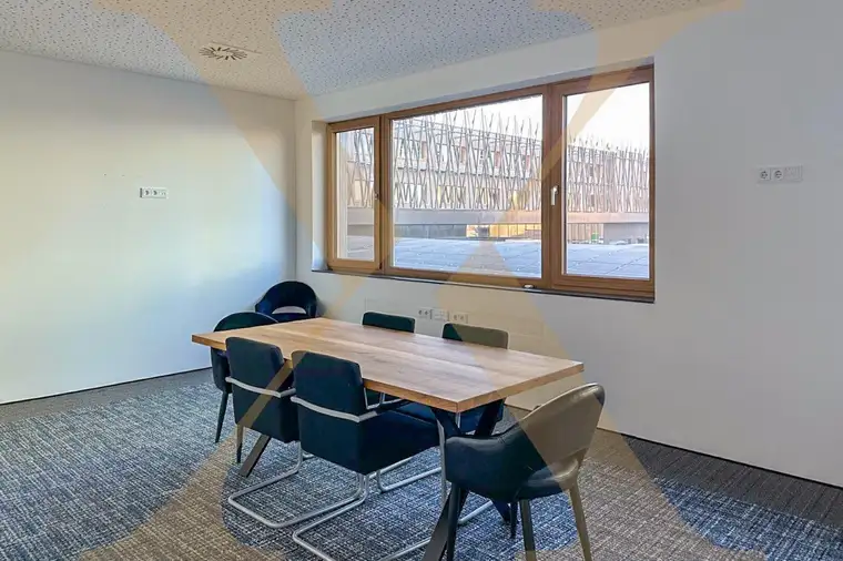 Neubau Bürofläche mit hervorragender Anbindung an die A1 in Eberstalzell zu vermieten!