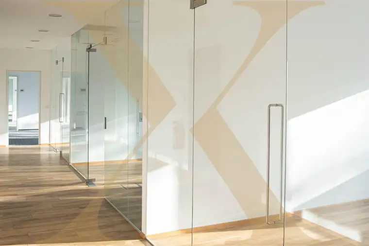 Klimatisierte Bürofläche samt Parkplätzen und idealer Verkehrsanbindung in Wels zu vermieten!