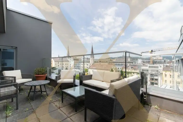 Charmante Maisonette-Wohnung mit Balkon und Terrassen im 5. und 6.OG in Linz-Zentrum zu vermieten!