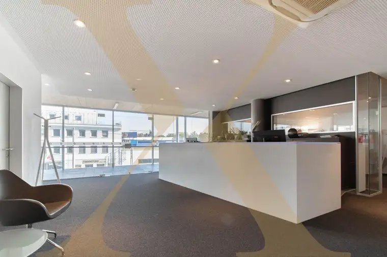 Moderne, klimatisierte Bürofläche mit durchdachter Raumaufteilung im Lenaupark zu vermieten!