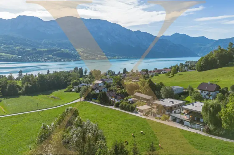 Dachgeschosswohnung mit herrlichem Ausblick nahe dem Attersee