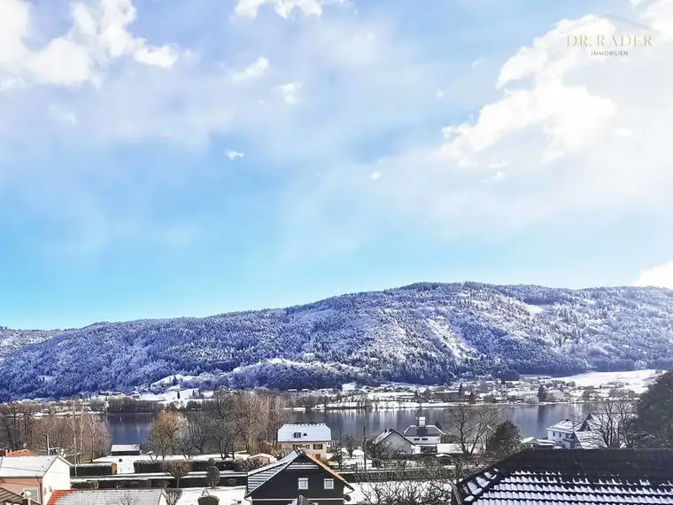 Seeblick Wohnung mit 3 Schlafzimmern. Kurzzeitmiete möglich!