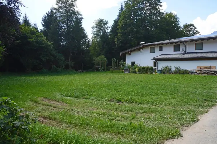Grundstück in ruhiger Lage