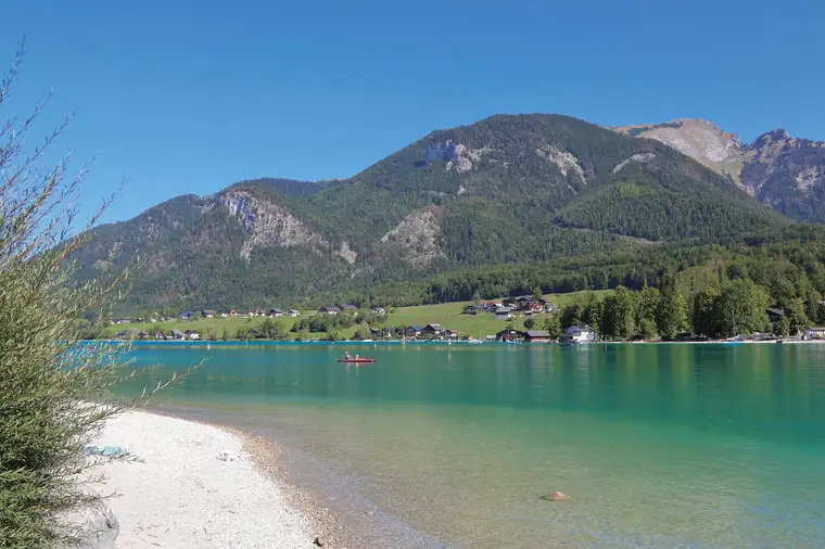 Nur wenige Gehminuten zum See – sonniges Baugrundstück mit traumhaftem Panorama am Wolfgangsee