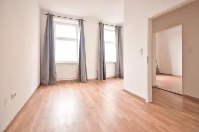 Helle 3-Zimmer Wohnung in gutem Zustand | gute Infrastruktur | direkt bei der S-Bahn und 700 m zur U3
