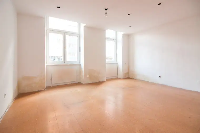 Büro bei der S-Bahnstation Geiselbergstraße | Hochparterre | gute Infrastruktur | 700 m zur U3