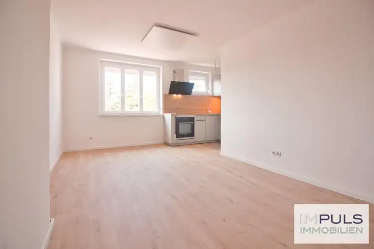 ERSTBEZUG nach Sanierung | 3 Zimmer-Wohnung in Richtung Innenhof | hell und ruhig | TOP Ausstattung