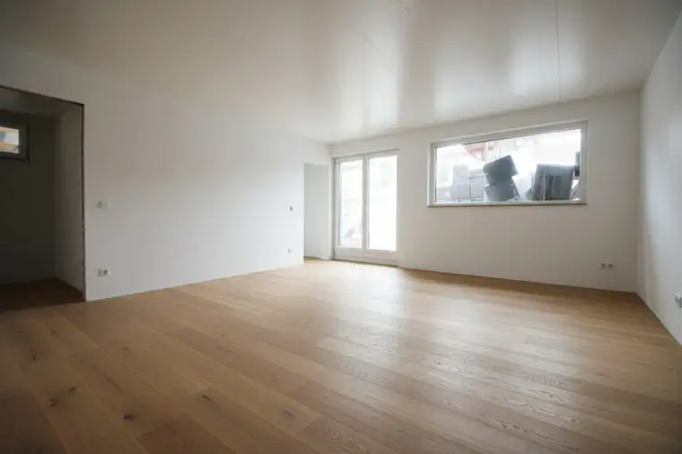 ERSTBEZUG | Wunderschöne, hochwertige 3-Zimmer Wohnung in kleinem Ziegel-Wohnbauprojekt | Terrasse &amp; Garten | TOP 1