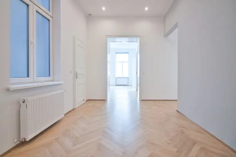 Großzügige, helle 5-Zimmer-Wohnung | optimaler Grundriss &amp; TOP Lage