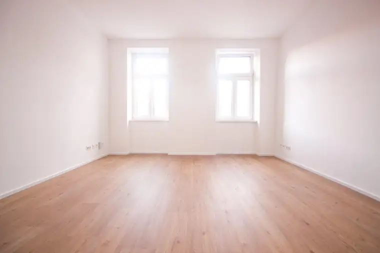 Gepflegte, helle 2-Zimmer-Wohnung | Innenhoflage | zentral begehbar | 400 m zur U3