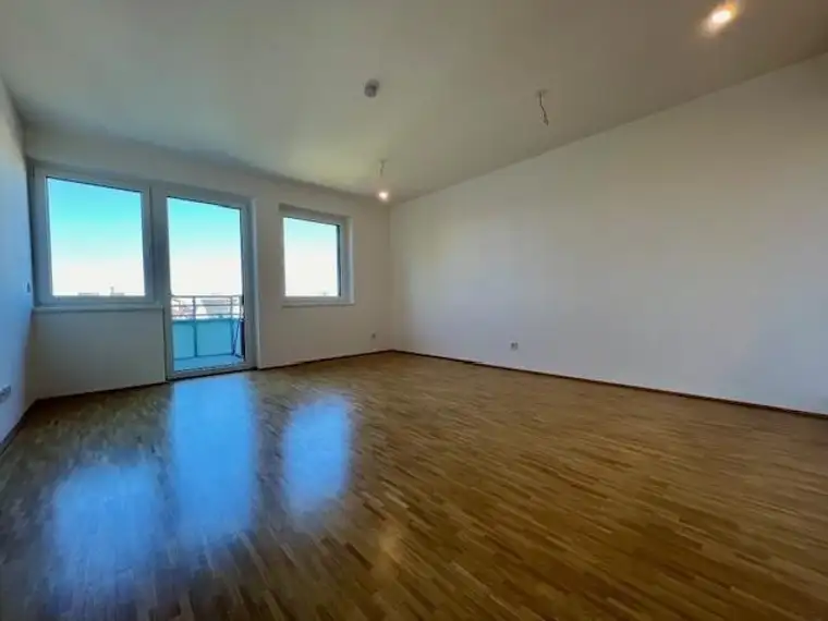 Helle 2-Zimmer-Wohnung mit hofseitigem Balkon - verfügbar ab Oktober 2026