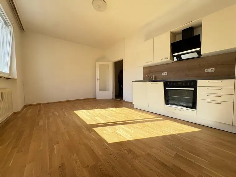 Zentral. Gemütlich. Zuhause. – 1-Zimmer-Wohnung in Linz
