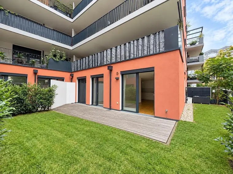 3-Zimmer-Gartenwohnung mit großer Terrasse
