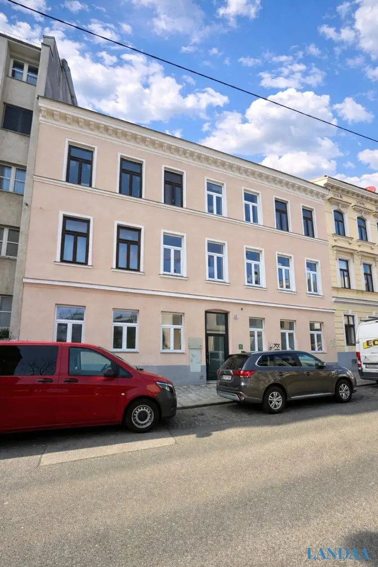 Roman Babadschanov, LANDAA Immobilien GmbH