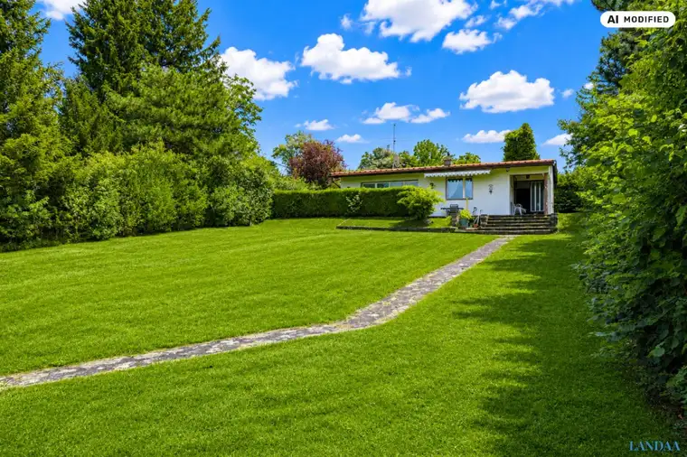 Wohnen mit Weitblick – Bestandshaus mit großem Garten und Entwicklungspotenzial in absoluter Ruhelage!