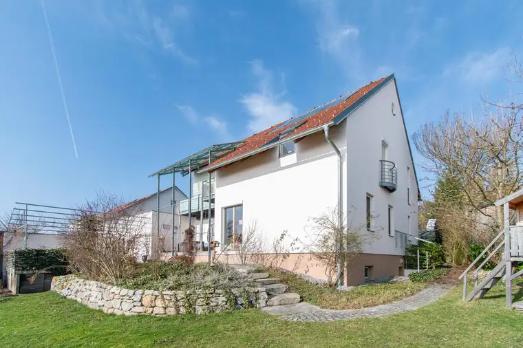 Idyllisches Einfamilienhaus in herrlicher Aussichtslage mit großem Garten in Bestlage von Gallneukirchen zu verkaufen!