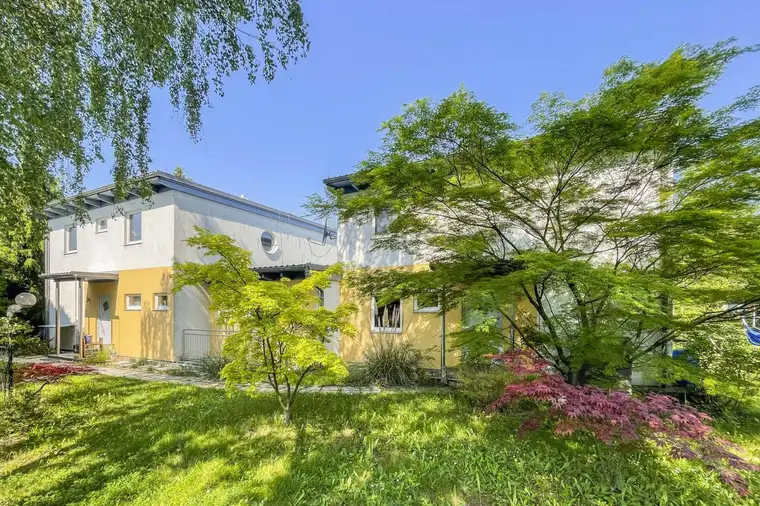 Einzigartigen Zuhause mit Wellness und Spa-Bereich und weiteren Highlights - exklusive Seelage