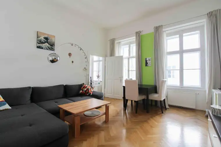 Wiener Altbauhighlight: 2-Zimmer mit Balkon &amp; Lift
