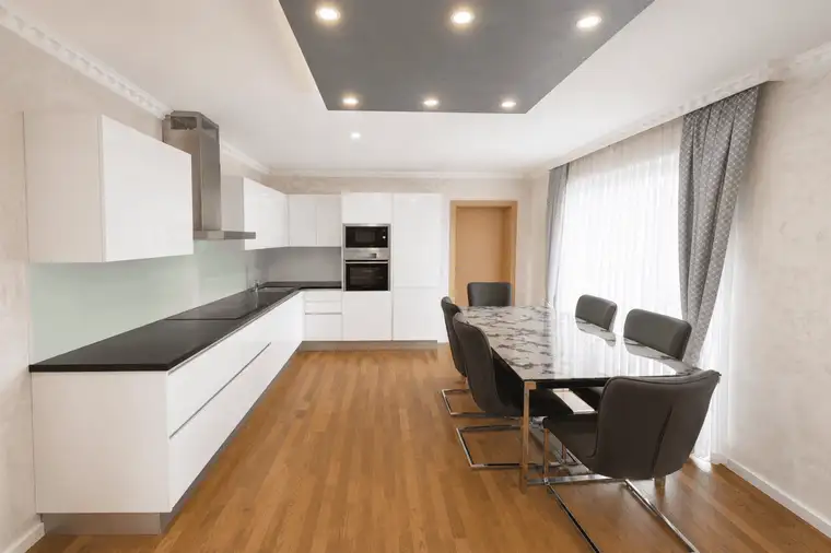 Schöne Anleger Wohnung mit guter Aufteilung und Balkon im 10. Bezirk