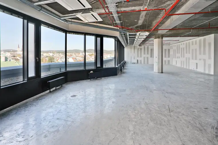 FRANCIS - 1.090 m² Büro mit 50 m² Terrasse