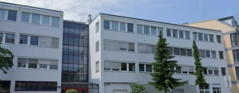 850 m² Werkstatt