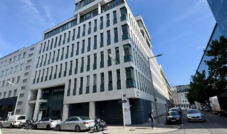 EURO PLAZA 10