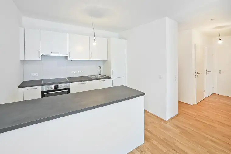 Wohngenuss pur: Stilvolle 3-Zimmer-Wohnung mit Loggia Einbauküche | Stockerau | top Anbindung
