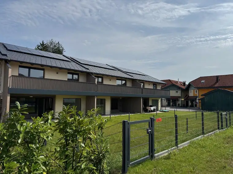 Einziehen und Wohlfühlen | Traumhafte 4 Zimmer Gartenwohnung in Koppl | Erstbezug mit Souterrain, Loggia, Terrasse und Stellplätzen