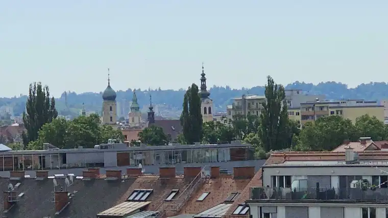 ***Entzückende DG-Maisonette mit Innenhofbalkon im Trendviertel Graz-Lend***Perfekt für Studenten***