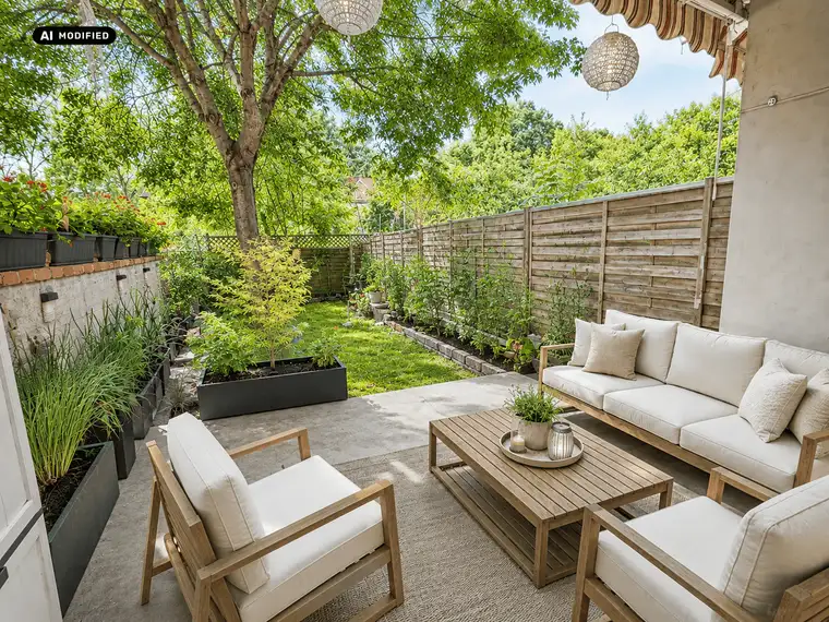 Wohnen an der Raab – elegante Maisonette mit Eigengarten, Terrasse &amp; Balkon &amp; Carport in ruhiger Feldbacher Lage!