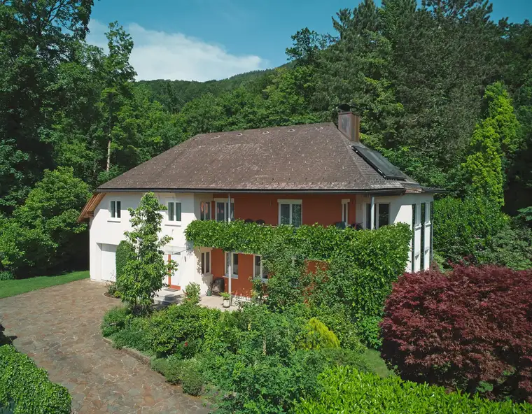 Rückzugsort am Stadtrand von Salzburg - Landhausvilla in Ruhelage