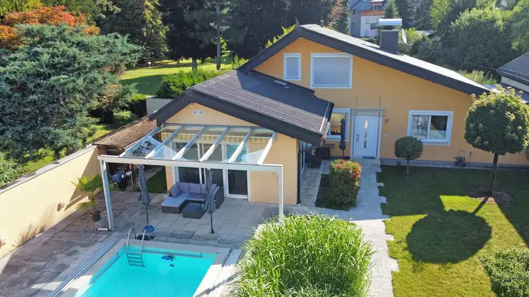 Traumhaftes Einfamilienhaus mit Pool in Bestlage von Aigen – Sonnige Ruhelage mit großem Garten