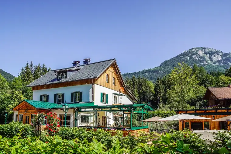 Private Residenz / Exklusive Frühstückspension in Traumlage – Historischer Charme trifft modernen Komfort