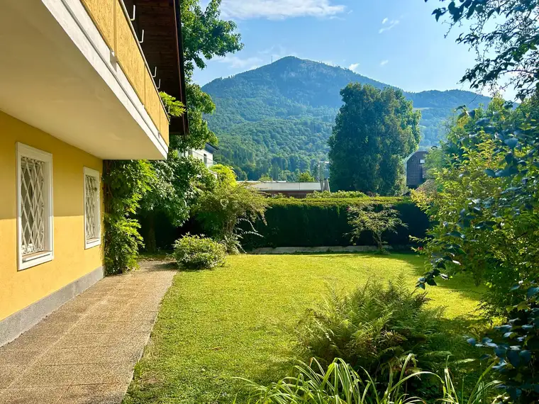 Salzburg - Aigen: Zauberhaftes Grundstück mit Altbestand in solidem Zustand