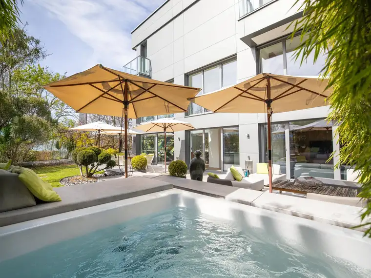 "THE SECRET GARDEN" - Loft-Maisonette jenseits aller Vergleichbarkeit