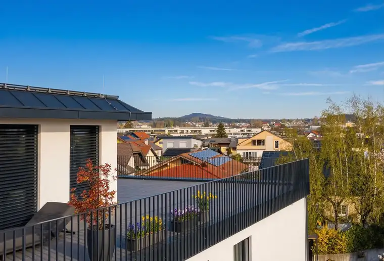 Penthouse-Highlight: Neubau, vermietet, wertstabil - Kapitalanlage mit Aussicht