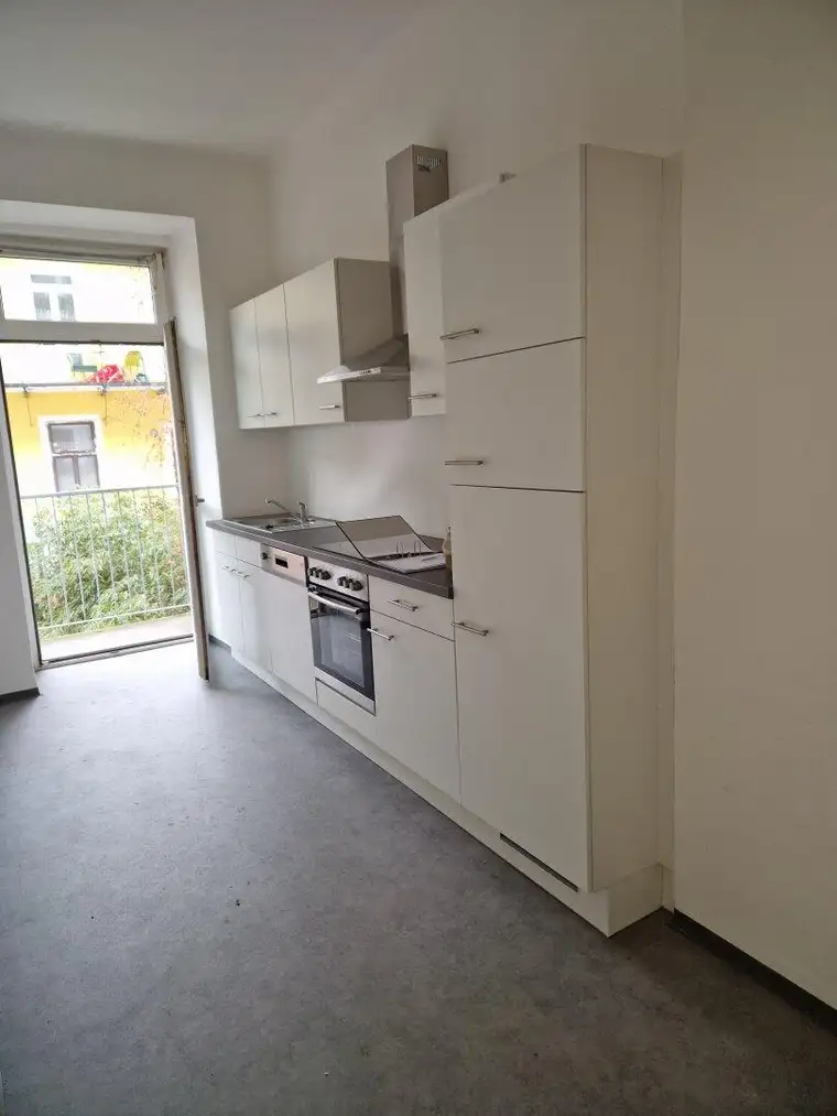 Zentral gelegene 2-Zimmer-Wohnung in Griesplatznähe mit Balkon!