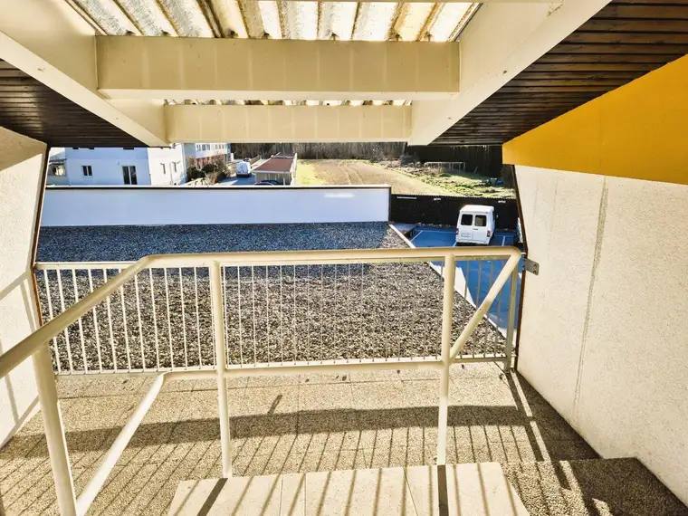 1-Zimmer Wohnung mit Terrasse ca.6m² und Parkplatz in Ruhelage!